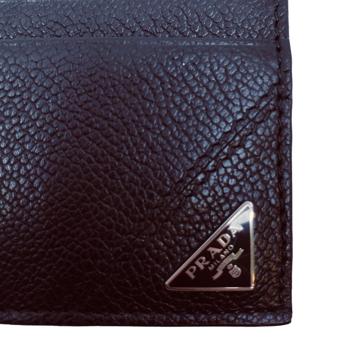 Prada Nero Black Vitello Leather Card Holder Triangle Logo